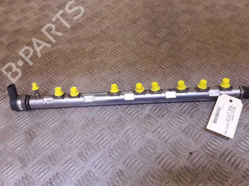 Used Injection rail BMW 4 Coupe (F32, F82) 430 d (258 hp) 23715178