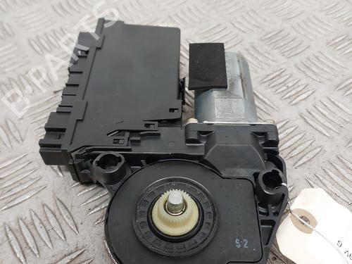 Left front window motor AUDI A2 (8Z0) 1.4 TDI | BP31977206E21