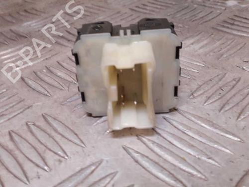 Left front window switch RENAULT CLIO IV (BH_) 0.9 TCe 90 (BHNF, BHMA, BHMH, BHJK, BHJR) | BP23734464I27 