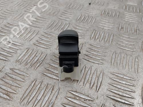 Used Right rear window switch Right rear window switch NISSAN QASHQAI II (J11, J11_) 1.6 dCi (130 hp) 33748118 33748118