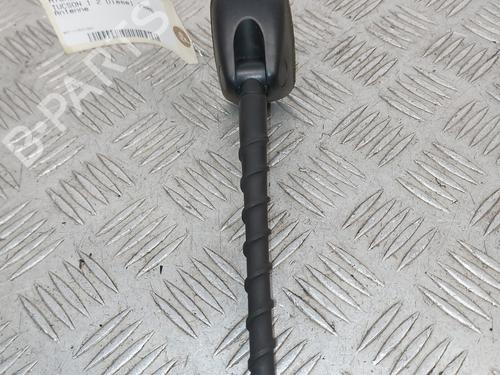 Antenne/Halterung für HYUNDAI TUCSON (JM) 2.0 CRDi All-wheel Drive (113 hp) 31625103