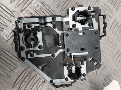 lamp-holder-peugeot-206-2l_-2m_-2009-2010-2011-2012-2013-23747348 main image