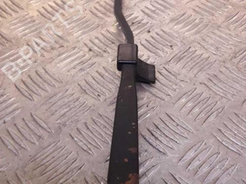Used Rear windshield wiper arm Rear windshield wiper arm 23717548 23717548