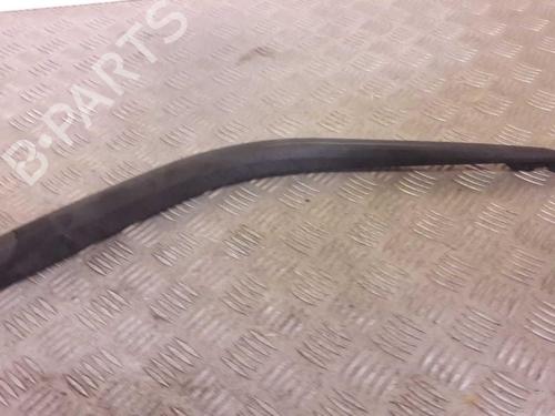 Used Rear windshield wiper arm RENAULT LAGUNA II (BG0/1_) 1.8 16V (BG06, BG0J, BG0M) (116 hp) 23657948