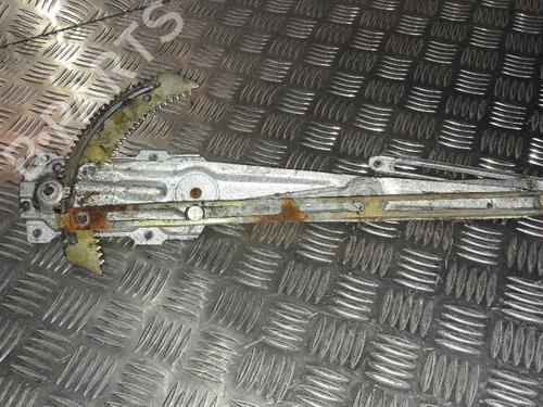 Used Front left window mechanism Front left window mechanism DAIHATSU HIJET Van (S85) 1.2 D (35 hp) 23715977 23715977