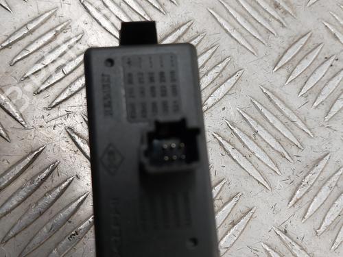 Warning switch RENAULT TWINGO II (CN0_) 1.2 16V (CN04, CN0B) | BP24113327I22  - Image 5