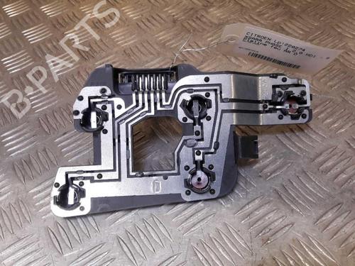 Used Lamp holder Lamp holder CITROËN XSARA (N1) 2.0 HDi 90 (90 hp) 23726039 23726039