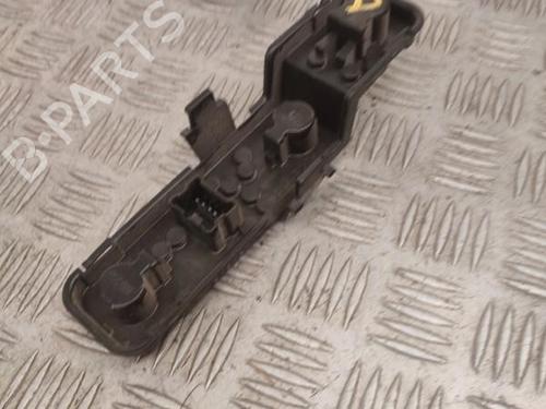 Lamp holder NISSAN ALMERA II Hatchback (N16) 1.5 | BP23744468L10 