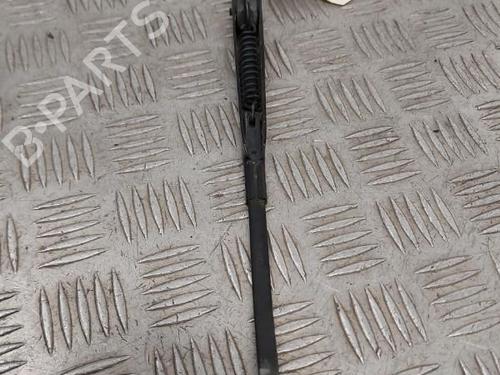 Rear windshield wiper arm FORD FOCUS I (DAW, DBW) 1.6 16V | BP23743391C144 