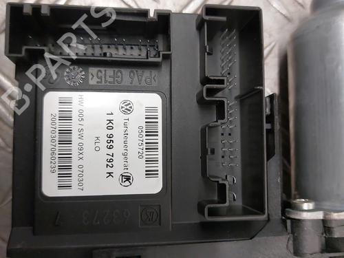 Right front window motor VW TOURAN (1T1, 1T2) 2.0 TDI 16V | BP23748125E20 