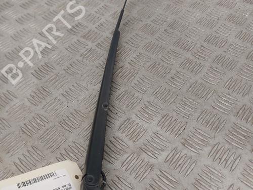 front-windshield-wiper-arm-toyota-yaris-_p9_-2005-2006-2007-2008-2009-2010-2011-2012-2013-2014-23746554 main image