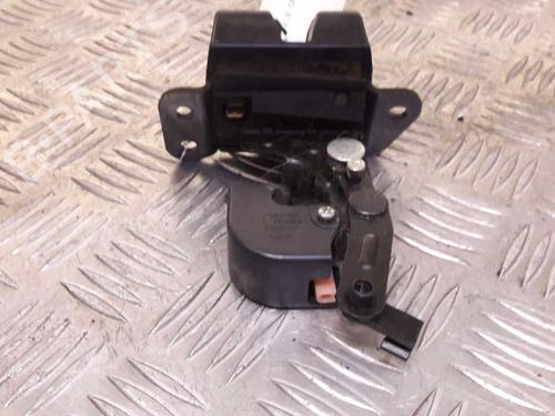 Tailgate lock HYUNDAI SANTA FÉ II (CM) 2.2 CRDi GLS 4x4 | BP24852056C101 