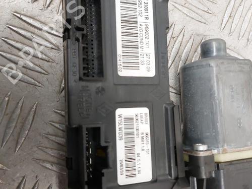 Used Left front window motor Left front window motor RENAULT GRAND SCÉNIC III (JZ0/1_) 1.5 dCi (JZ0B, JZ07) (106 hp) 23747167 23747167