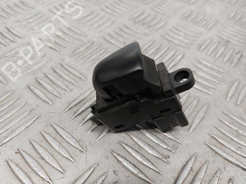 Used Right rear window switch Right rear window switch NISSAN JUKE (F15) 1.6 (117 hp) 28622737 28622737
