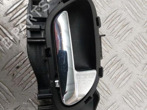 Used Front right interior door handle PEUGEOT 3008 I MPV (0U_) 1.6 HDi (112 hp) 23744116