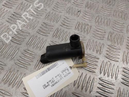 washer-pump-mazda-2-dy-2003-2004-2005-2006-2007-24853949 main image