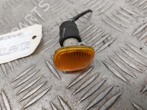 Intermitente delantero derecho AUDI A3 (8L1) 1.8 | BP30600555C33