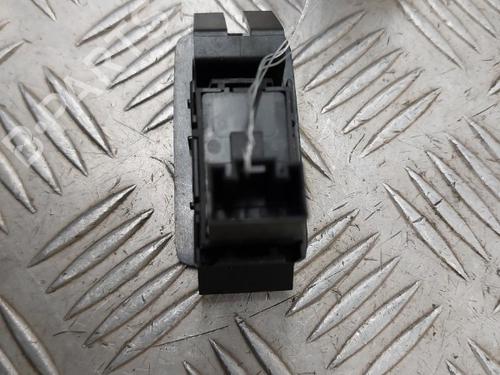 Right front window switch VW TOURAN (1T1, 1T2) 1.9 TDI | BP23744797I26 