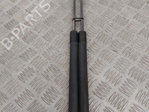 Used Tailgate lift support VW GOLF V (1K1) 1.9 TDI (105 hp) 23746956