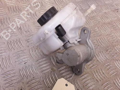 Used Brake master cylinder Brake master cylinder BMW 4 Coupe (F32, F82) 430 d xDrive (258 hp) 23723561 23723561