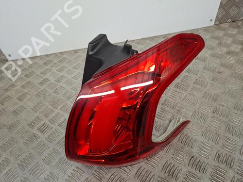 Used Right taillight Right taillight 39228620 39228620