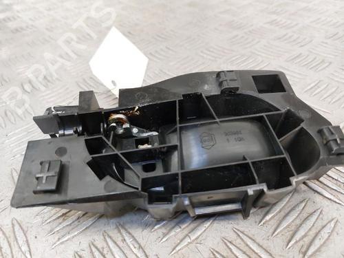 Front left interior door handle PEUGEOT 208 I (CA_, CC_) 1.6 HDi / BlueHDi 75 | BP23744900I13 