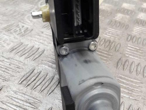 Left front window motor HYUNDAI i30 Estate (FD) 1.6 CRDi | BP23736181E21 