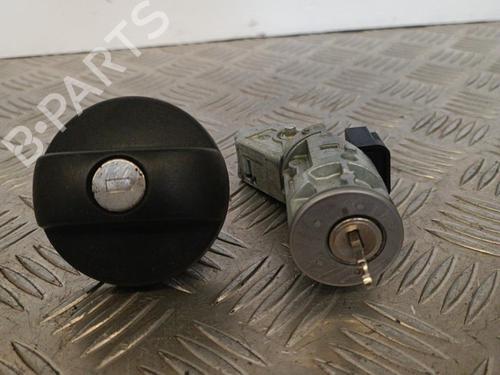 Used Ignition barrel CITROËN C3 II (SC_) 1.1 i (60 hp) 23714078