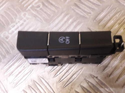 switch-vw-golf-viii-cd1-da1-2019-24853594 main image