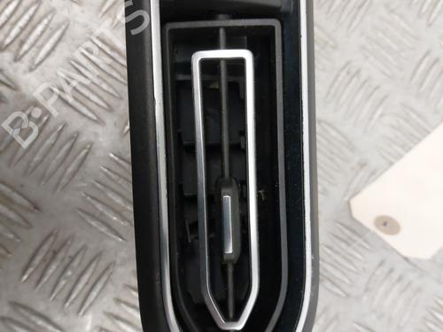 Used Air vent DACIA SANDERO III 1.0 TCe 90 (91 hp) 29480057
