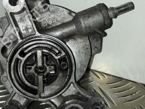Used Vacuum pump FORD FOCUS C-MAX (DM2) 2.0 TDCi (136 hp) 23715134