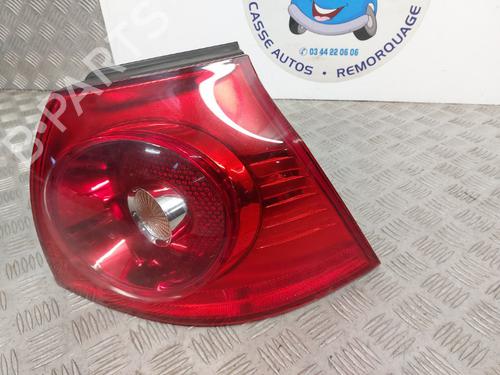 Right taillight VW GOLF V (1K1) 1.9 TDI | BP23746546C35 