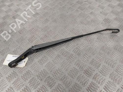 Used Front windshield wiper arm NISSAN MICRA III (K12) 1.2 16V (80 hp) 23744132