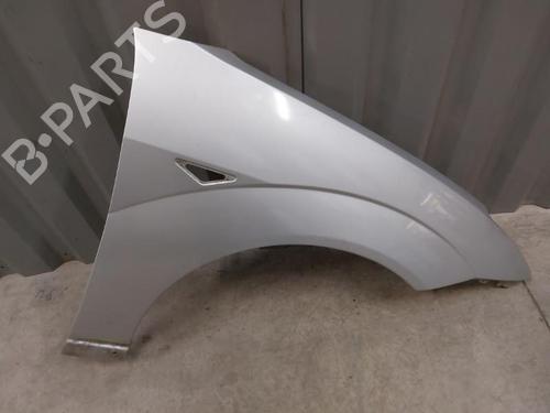 Forkjerm høyre FORD FOCUS I (DAW, DBW) 1.6 16V (100 hp) 23659168