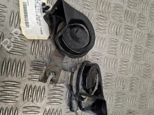 Used Horn Horn BMW 3 Touring (F31) 318 d (150 hp) 39981629 39981629