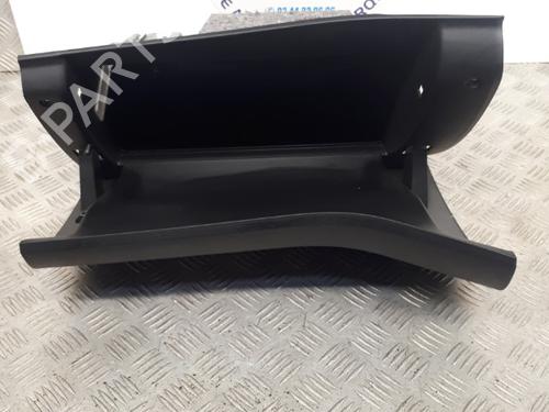 Used Glove box PEUGEOT 308 SW II (LC_, LJ_, LR_, LX_, L4_) 1.6 BlueHDi 120 (120 hp) 23745932