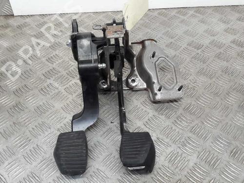 Used Break pedal PEUGEOT 208 I (CA_, CC_) 1.6 HDi (92 hp) 23735081