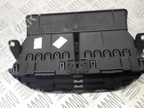 Used Air vent PEUGEOT 208 I (CA_, CC_) 1.6 HDi (92 hp) 23735064