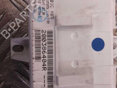 Used Radio RENAULT CLIO III Grandtour (KR0/1_) 1.5 dCi (KR0F) (86 hp) 24852479