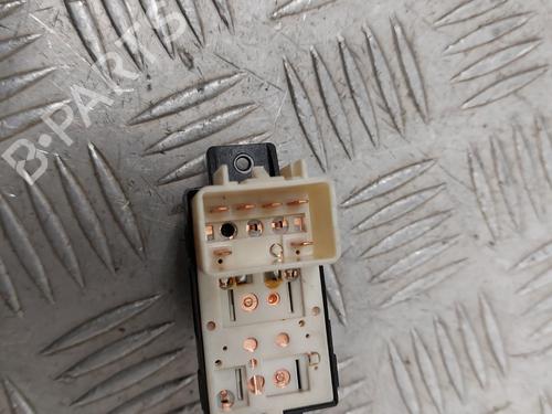 Right rear window switch OPEL ANTARA A (L07) 2.0 CDTI 4x4 | BP31369088I28