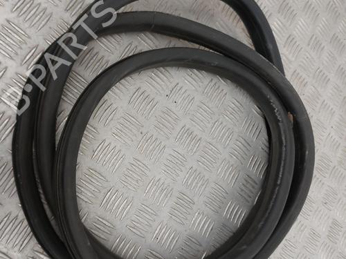 Rubber door seal RENAULT MEGANE III Grandtour (KZ0/1) 1.5 dCi (KZ09, KZ0D, KZ1G, KZ29, KZ14, KZ1W, KZ10, KZ1F,... | BP29336373C142 