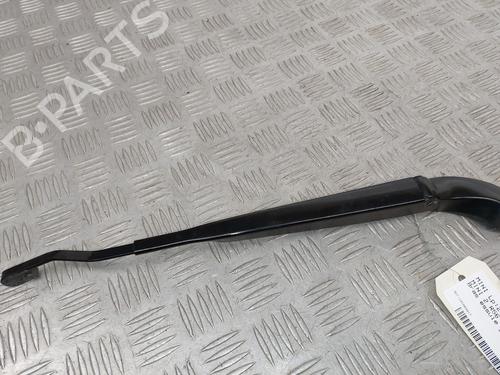 Used Front windshield wiper arm MINI MINI (R56) One (75 hp) 25248192