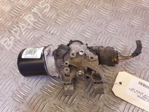 Used Front wiper motor RENAULT KANGOO Express (FW0/1_) 1.5 dCi 75 (FW07, FW10, FW04) (75 hp) 23657654