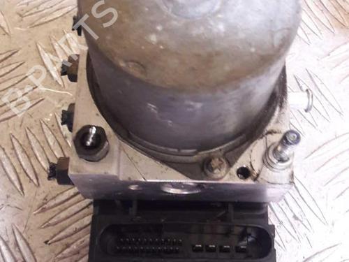Used ABS pump CITROËN XSARA PICASSO (N68) 2.0 HDi (90 hp) 23724164