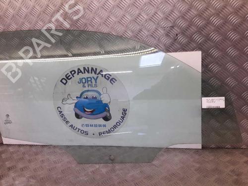 front-right-door-window-alfa-romeo-147-937_-2000-2001-2002-2003-2004-2005-2006-2007-2008-2009-2010-23713718 main image