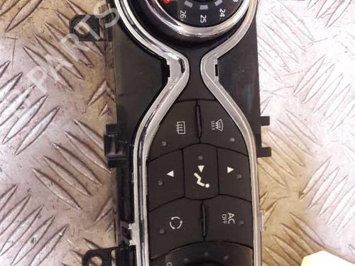 Used Climate control RENAULT CLIO IV (BH_) 0.9 TCe 90 (BHNF, BHMA, BHMH, BHJK, BHJR) (90 hp) 23734569