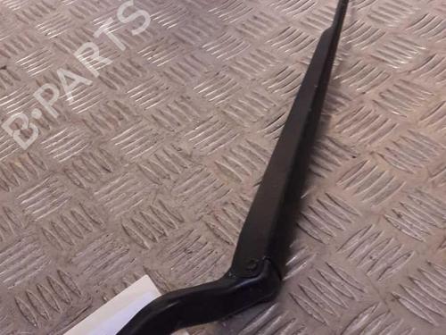 Used Front windshield wiper arm Front windshield wiper arm FORD FIESTA V (JH_, JD_) 1.4 TDCi (68 hp) 23717867 23717867