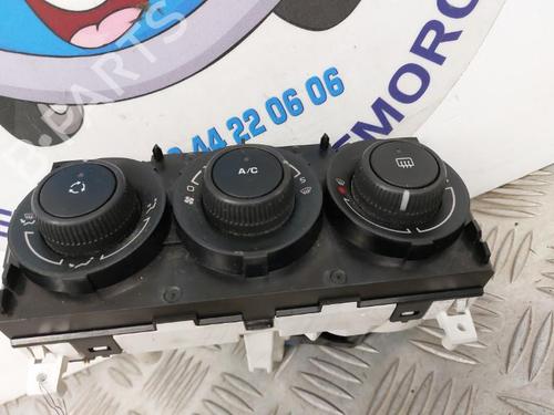 Climate control CITROËN C3 Picasso (SH_) 1.6 HDI 90 | BP23743715I5 - Image 2