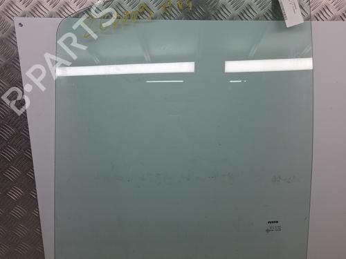 Luna delantera izquierda IVECO DAILY VI Van 33S13, 35S13, 35C13 (126 hp) 31306161