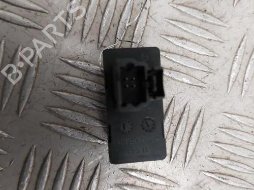 Left rear window switch PEUGEOT 407 (6D_) 2.0 HDi 135 (6DRHRH, 6DRHRE, 6DRHRG, 6DRHRJ) | BP23738329I29 